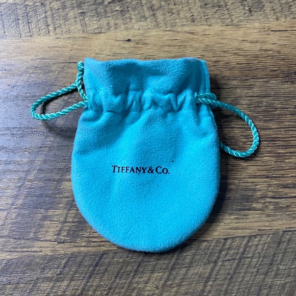 Tiffany & Co Teddy Ber Charm - Picture 6 of 9